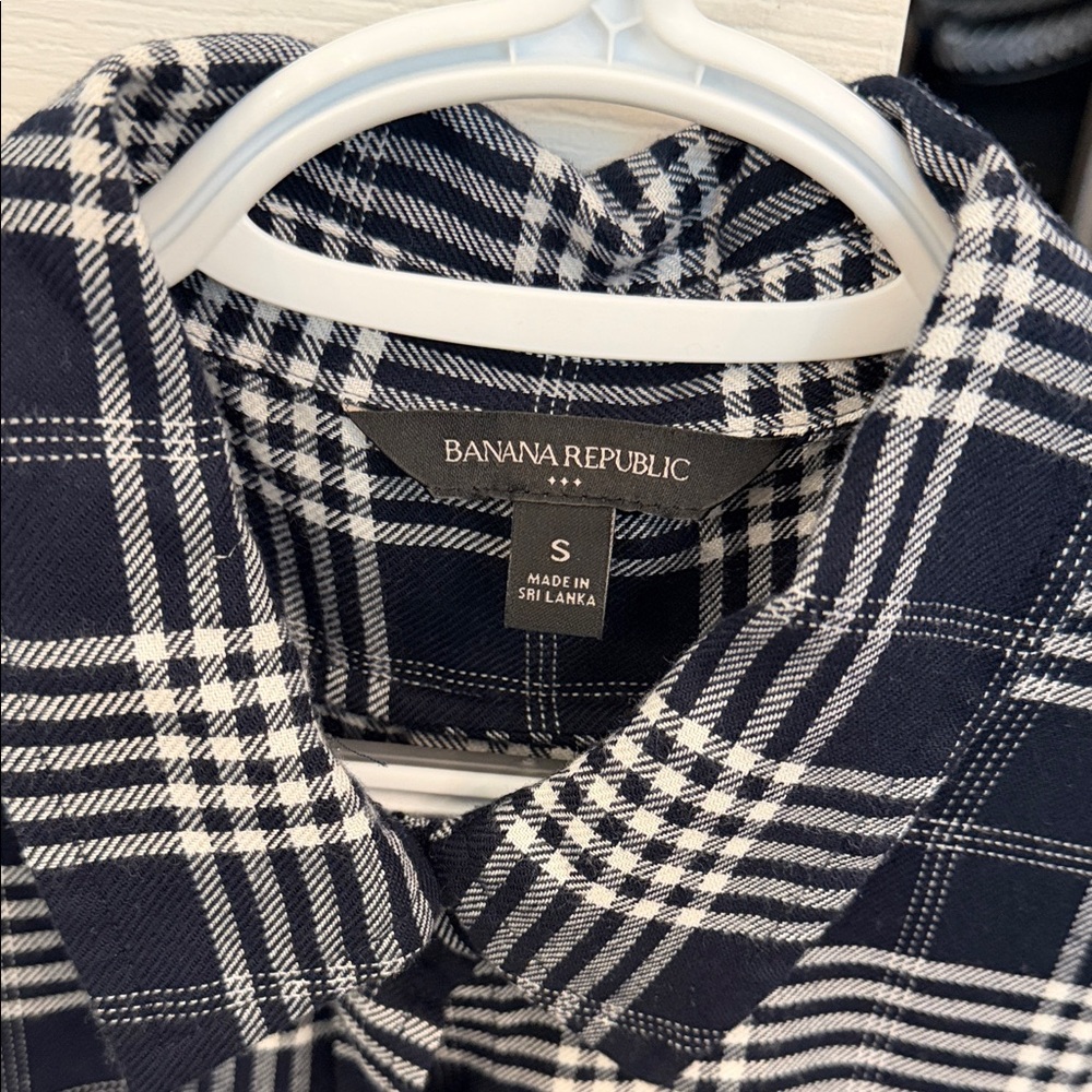 Banana republic flannel shirt - Picture 4 of 4